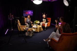 Tiit-Trofimov-Ohtuleht-Puuduta-mind-salvestus-Foto-Jane-Vogt-138-Anu-Saagim-Maria-Baydar-Tiit-Trofimov-ja-Monika-Kuzmina