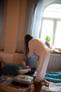 Star-FM-meeskond-Helirannakul-Foto-Jane-Vogt-029-Andres-Puusepp-ja-Monika-Kuzmina