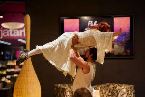 Puha-armastus-raamatuesitlus-Apollos-Foto-GoodNews-Evelin-Kruus-28-Merit-Raju-ja-Tauri-Vahesaar