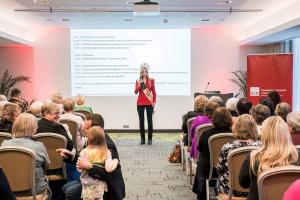 Naiskogu-Kadri-juubelikonverents-Foto-GoodNews-Alice-Martin-23