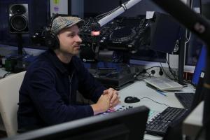 Brigitta-Liivak-Raadio-2s-Foto-GoodNews-Valeria-Melnikova-055-Robin-Juhkental