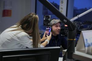 Brigitta-Liivak-Raadio-2s-Foto-GoodNews-Valeria-Melnikova-089-Robin-Juhkental-ja-Monika-Kuzmina