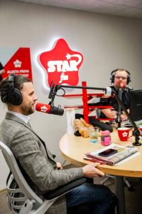 Mihkel-Nurm-Star-FMis-Foto-GoodNews-Evelin-Kruus-029-Mihkel-Nurm-ja-Andres-Puusepp