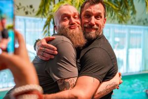 Aufguss-koolitus-Elamus-Spas-Foto-GoodNews-Evelin-Kruus-55-Gideon-Fijma-ja-Karl-Peeter-Kangur