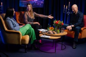 Peep-Vain-Ohtuleht-Puuduta-mind-salvestus-Foto-GoodNews-Inna-Kirillova-32-Peep-Vain-Anu-Saagim-ja-Maria-Baydar