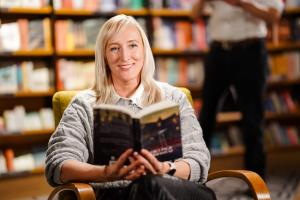 Rahva-Raamat-Birk-Rohelend-Liiga-palju-armastust-Foto-GoodNews-Evelin-Kruus-12