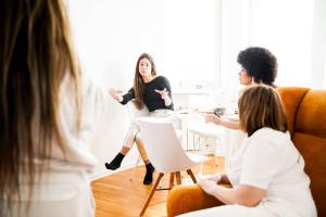 WES-kohtumine-Foto-GoodNews-Evelin-Kruus-11-Lea-Roy-Sissi-Nylia-Benita-ja-Liina-Kumm