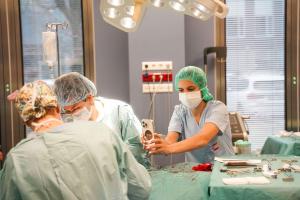 Dr-Siim-Simmo-toopaev-Foto-GoodNews-Evelin-Kruus-165-Dr-Siim-Simmo-ja-Monika-Kuzmina