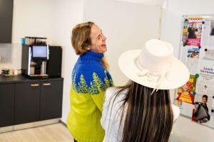 Dea-Oidekivi-Star-FMis-Foto-GoodNews-Evelin-Kruus-006-Pille-Minev-ja-Monika-Kuzmina