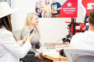 Dea-Oidekivi-Star-FMis-Foto-GoodNews-Evelin-Kruus-016-Dea-Oidekivi-ja-Monika-Kuzmina