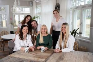 Rikardia-vottepaev-Foto-GoodNews-Evelin-Kruus-126-Britta-Burket-Triinu-Gaver-Virko-Veskoja-Helen-Haava-Evelin-Kruus-ja-Helen-Kaljusaar