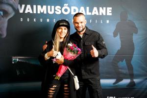Vaimusodalane-esilinastus-Foto-GoodFight-Evelin-Kruus-025-Maxim-Vorovski-ja-Monika-Kuzmina