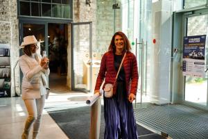 Kati-Orav-Kanal-2-Ohtu-salvestus-Foto-GoodNews-Evelin-Kruus-02-Kati-Orav-ja-Monika-Kuzmina