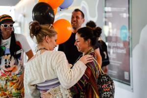 Hollandi-saunameistrite-saabumine-Foto-GoodNews-Evelin-Kruus-24-Johanna-Jakobson-Kaupo-Sormus-Ashley-Fijma-ja-Gideon-Fijma