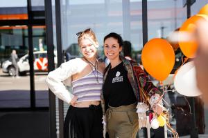 Hollandi-saunameistrite-saabumine-Foto-GoodNews-Evelin-Kruus-36-Johanna-Jakobson-ja-Ashley-Fijma