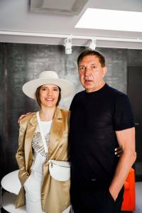 Urmas-Soorumaa-Sky-Plus-Hommikuprogrammis-Foto-GoodNews-Evelin-Kruus-010-Urmas-Soorumaa-ja-Monika-Kuzmina