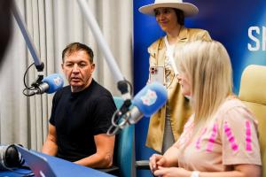 Urmas-Soorumaa-Sky-Plus-Hommikuprogrammis-Foto-GoodNews-Evelin-Kruus-021-Urmas-Soorumaa-Maris-Jarva-ja-Monika-Kuzmina