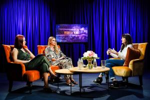 Puuduta-mind-saate-salvestus-Foto-GoodNews-Evelin-Kruus-83-Brenda-Randroo-Oja-Anu-Saagim-ja-Maria-Baydar