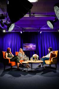 Puuduta-mind-saate-salvestus-Foto-GoodNews-Evelin-Kruus-85-Brenda-Randroo-Oja-Anu-Saagim-ja-Maria-Baydar