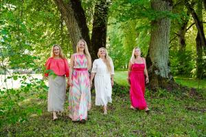 Naiste-Heaolufestivali-koosolek-Foto-GoodNews-Evelin-Kruus-171-Lilia-Martmaa-Vivian-Unt-Terri-Mang-ja-Kristel-Treier