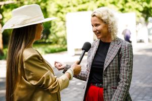 Digikuvand-suvel-Foto-GoodNews-Evelin-Kruus-14-Olesija-Saue-ja-Monika-Kuzmina