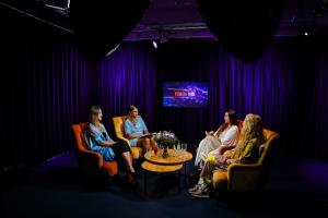 Puuduta-mind-saate-salvestus-Foto-GoodNews-Evelin-Kruus-098-Anu-Saagim-Dali-Karat-Mai-Brit-Vardja-ja-Terri-Mang