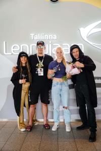 Sigrid-Kapanen-ja-Ringo-Tipp-Tallinna-Lennujaamas-Foto-GoodFight-Evelin-Kruus-15