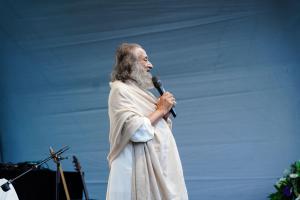 Eesti-mediteerib-Foto-GoodNews-Evelin-Kruus-120-Gurudev-Sri-Sri-Ravi-Shankar