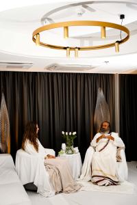Intervjuu-Gurudev-Sri-Sri-Ravi-Shankariga-Foto-GoodNews-Evelin-Kruus-104-Gurudev-Sri-Sri-Ravi-Shankar-ja-Lea-Roy