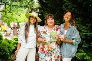 Imbi-Paju-Monika-Kuzmina-ja-Lea-Roy-Foto-GoodNews-Evelin-Kruus-03