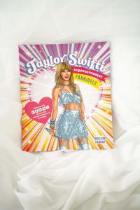 Taylor-Swifti-tegevusraamat-fannidele-Foto-GoodNews-Evelin-Kruus-06