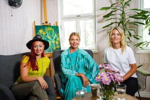 Puuduta-mind-saate-salvestus-Foto-GoodNews-Evelin-Kruus-002-Maria-Baydar-Anu-Saagim-Mari-Aasmae