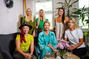 Puuduta-mind-saate-salvestus-Foto-GoodNews-Evelin-Kruus-050-Maria-Baydar-Anu-Saagim-Mari-Aasmae-Helen-Haava-Helen-Kaljusaar-Joanna-Koovit