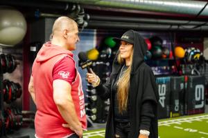 Kaido-Leesmann-trenn-voitlussportlastega-Foto-GoodFight-Evelin-Kruus-024-Kaido-Leesmann-ja-Monika-Kuzmina