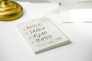 Raamat-Foto-GoodNews-Evelin-Kruus-014-Kuidas-saada-asjad-tehtud
