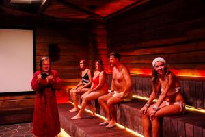 Star-Fm-Elamus-Spas-Foto-GoodNews-Evelin-Kruus-079-Margit-Kurn-Liina-Kumm-Jurgen-Parnsalu-Monika-Kuzmina-Virko-Veskoja