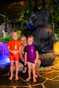 Lastehommik-Elamus-Spas-Foto-Karen-Harms-040