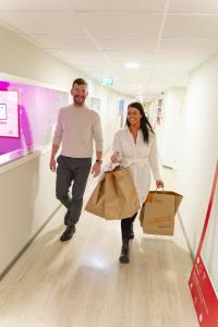 Andero-Keronen-Star-FMis-Foto-GoodNews-Joosep-Ints-15-Andero-Keronen-ja-Joanna-Koovit