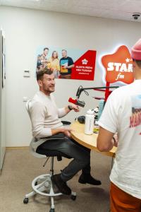 Andero-Keronen-Star-FMis-Foto-GoodNews-Joosep-Ints-29-Andero-Keronen-ja-Jurgen-Parnsalu