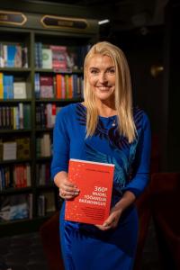 Raamatute-esitlus-Foto-Sven-Tupits-142-Evelin-Org