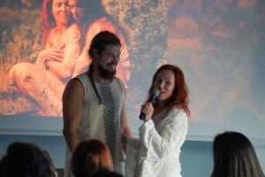 Merit-Raju-raamatu-Puha-armastus-esitlus-Foto-Evelin-Kruus-043-Merit-Raju-ja-Tauri-Vahesaar